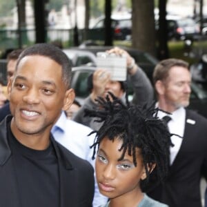 No Web No Chaines TV - Will Smith et sa fille Willow Smith au défilé de mode Haute-Couture automne-hiver 2016/2017 "Chanel" à Paris. Le 5 juillet 2016.