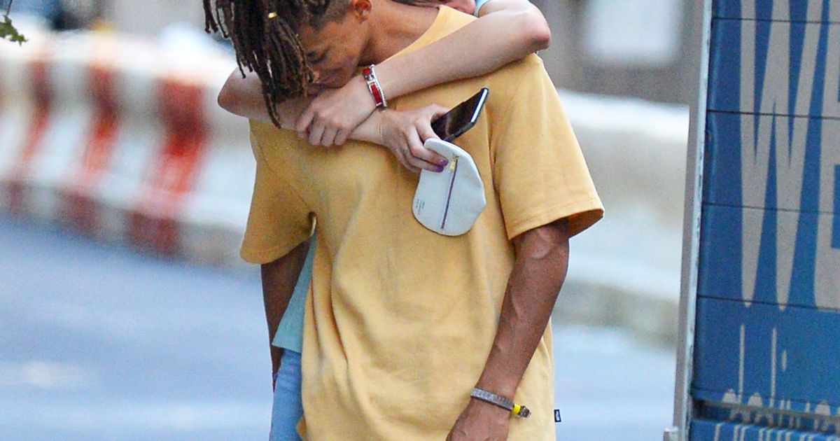 Exclusif Jaden Smith et sa petite amie Sarah Snyder très amoureux dans les rues de New York