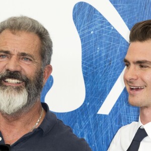 Mel Gibson et Andrew Garfield lors du photocall du film ''Hacksaw Ridge'' lors du 73e Festival du Film de Venise, la Mostra, le 4 septembre 2016.