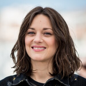 Marion Cotillard - Photocall du film "Mal de pierres" lors du 69e Festival International du Film de Cannes. Le 15 mai 2016 © Borde-Moreau / Bestimage