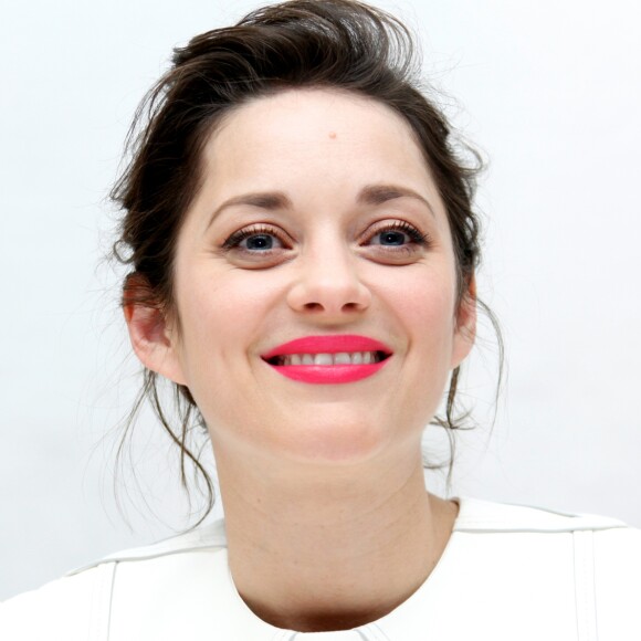 L'actrice Marion Cotillard en conférence de presse pour le film "Macbeth" à l'hôtel Four Seasons de Beverly Hills le 3 décembre 2015. Macbeth est sorti en France le 18 novembre 2015. © HT/Bestimage
