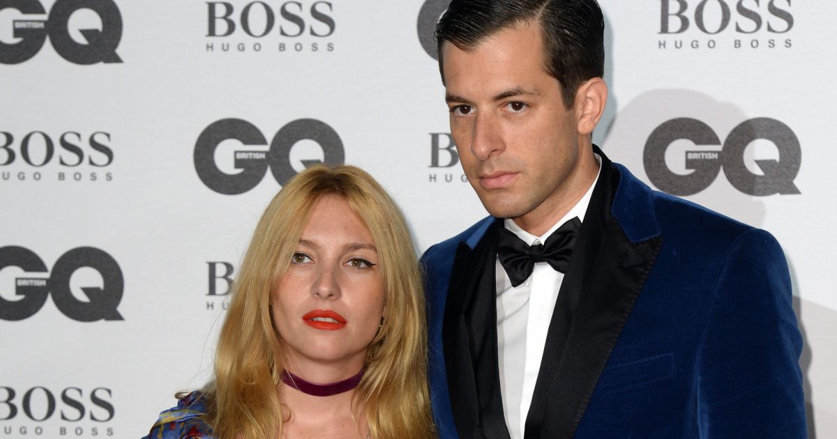 Mark Ronson et Josephine de La Baume aux GQ Men of the Year Awards 2016