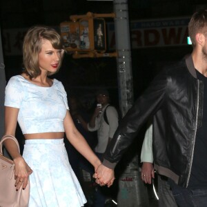 Taylor Swift et son petit ami Calvin Harris ont fait la fête ensemble à New York, le 26 mai 2015