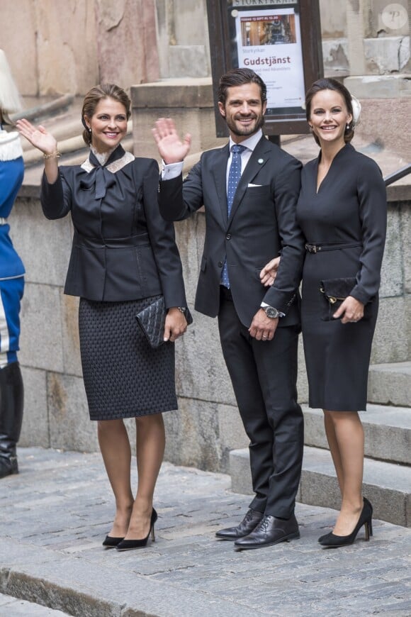 La princesse Madeleine de Suède, le prince Carl Philip et la princesse Sofia le 13 septembre 2016 à la cérémonie d'inauguration du Parlement pour l'exercice 2016-2017, au Riksdagshuset à Stockholm.