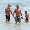 Kourtney Kardashian, Scott Disick, leurs fils Mason et Reign et Simon Huck profitent d'une journée ensoleillée à Miami. Le 14 septembre 2016.