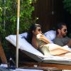 Kourtney Kardashian, Scott Disick, leurs enfants Penelope et Mason, Jonathan Cheban et Simon Huck à la piscine de l'hôtel The Setai. Miami, le 15 septembre 2016.