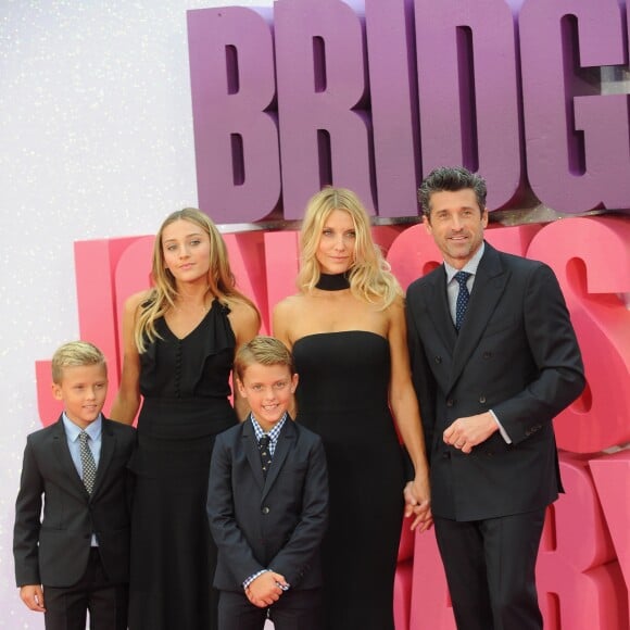 Patrick Dempsey, sa femme Jillian Dempsey et leurs enfants Darby Galen Dempsey, Tallula Fyfe Dempsey et Sullivan Patrick Dempsey à l'Avant-première mondiale du film "Bridget Jones's Baby" au cinéma Odeon Leicester Square à Londres, Royaume Uni, le 5 septembre 2016. © Ferdaus Shamim/Zuma Press/Bestimage