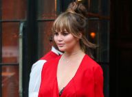 Chrissy Teigen : Adorable photo à la maternité et un joli changement de look