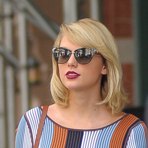 Taylor Swift dans les rues de Tribeca avec sa mère Andrea à New York, le 16 septembre 2016