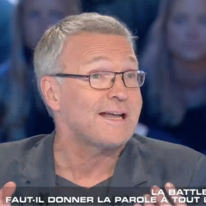 Laurent Ruquier revient sur ses propos déclarés à "Paris Match". Emission "Salut les Terriens !" sur C8. Le 17 septembre 2016.