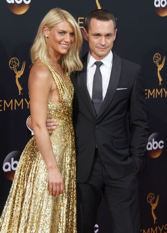 Claire Danes et son mari Hugh Dancy - 68ème cérémonie des Emmy Awards au Microsoft Theater à Los Angeles, le 18 septembre 2016.