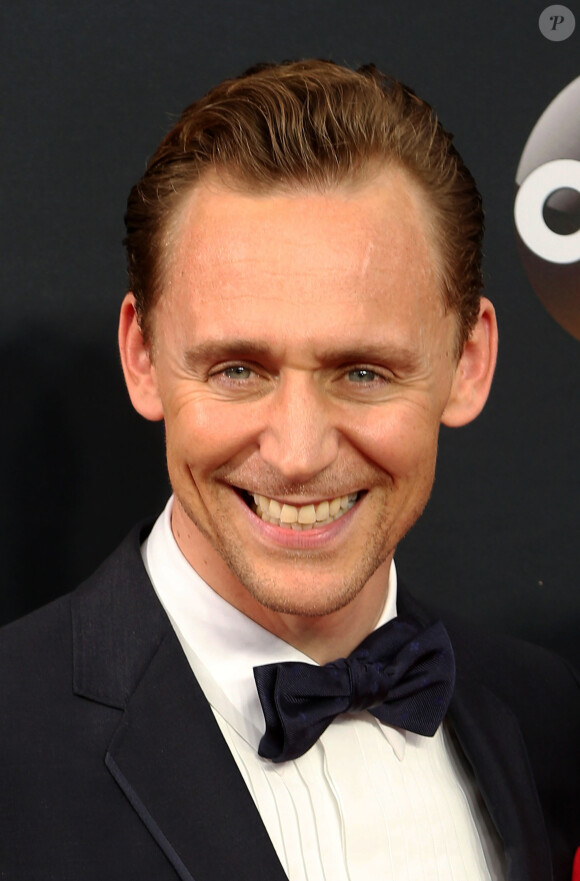 Tom Hiddleston - 68ème cérémonie des Emmy Awards au Microsoft Theater à Los Angeles, le 18 septembre 2016.