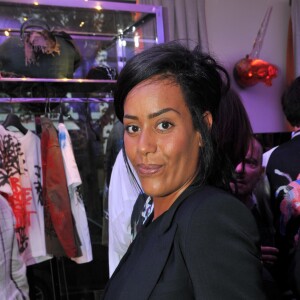 Exclusif - Amel Bent - Inauguration de la marque Faith Connexion qui s'installe à la boutique Royal Eclaireur de l'hôtel Royal Monceau à Paris, le 8 septembre 2015.