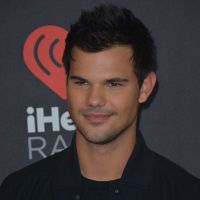 Britney Spears a essayé de caser sa soeur avec le sexy Taylor Lautner...