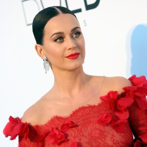 Katy Perry - Photocall de la soirée "23th edition of AmfAR's Cinema Against AIDS" Gala à l'hôtel de l'Eden Roc au Cap d'Antibes, le 19 mai 2016, lors du 69 ème Festival International du Film de Cannes.