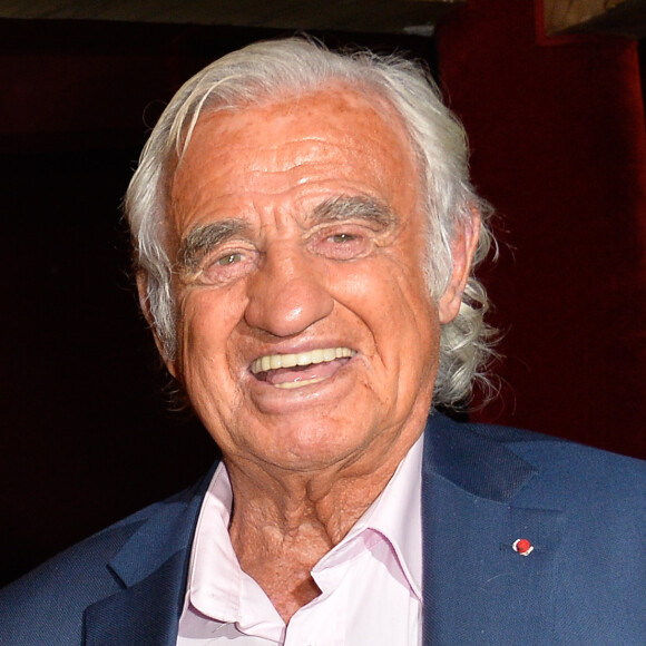 Jean-Paul Belmondo à la seconde édition des "Trophées du bien être" organisée au théâtre de la Gaîté-Montparnasse à Paris le 26 septembre 2016 @Coadic Guirec