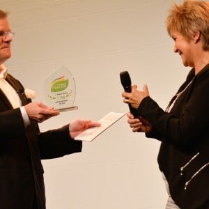 Sylvain Bonnet (Fondateur de Beautysané) et Véronique Jannot - Seconde édition des "Trophées du bien être" au profit de la célèbre fondation "La Maison de Solenn - Maison des adolescents de Cochin (AP-HP)" au théâtre de la Gaîté-Montparnasse à Paris, France, le 26 septembre 2016. © Coadic Guirec/Bestimage26/09/2016 - Paris