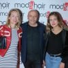 Exclusif - Guillaume Bérard (cofondateur de Mod's Hair) entre Gabrielle Lazure et sa fille Emma - Inauguration du nouveau salon de coiffure "Studio" de Mod's Hair" à Paris, le 26 septembre 2016. © CVS/Bestimage
