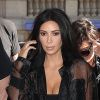 Kim Kardashian, sa mère Kris Jenner et son compagnon Corey Gamble arrivent à un rendez-vous à la maison Balmain mais se trompent et entrent à l'EFAP à Paris le 28 septembre 2016. © Cyril Moreau / BestimageParis
