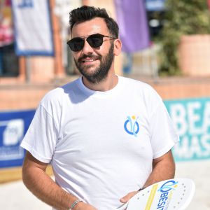 Exclusif - Laurent Ournac, parrain de la Ligue Contre l'Obésité participe à un tournoi de beach tennis à l'Odysseum de Montpellier. Le 11 septembre 2016 © Giancarlo Gorassini / Bestimage