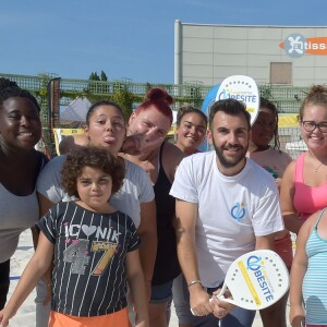 Exclusif - Laurent Ournac rencontre les enfants du centre Les Ecureuils d'Antrenas lors de la journée de la Ligue Contre l'Obésité à l'Odysseum de Montpellier. Le 11 septembre 2016 © Giancarlo Gorassini / Bestimage