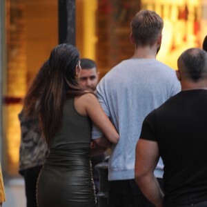 Exclusif - Nicole Scherzinger et Calvin Harris sortent de la boîte de nuit Tape à Londres, le 9 juillet 2016.