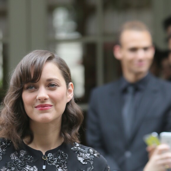 Marion Cotillard - Arrivées au défilé de mode Haute-Couture automne-hiver 2016/2017 "Christian Dior" à Paris. Le 4 juillet 2016 © CVS-Veeren / Bestimage