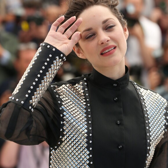 Marion Cotillard - Photocall du film "Juste la fin du monde" lors du 69e Festival International du Film de Cannes. Le 19 mai 2016 © Dominique Jacovides / Bestimage