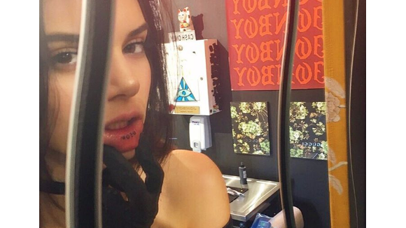 Kendall Jenner : Un endroit insolite pour son nouveau tatouage