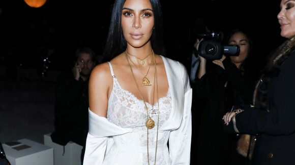 Kim Kardashian : Braquée et ligotée à Paris par de faux policiers