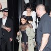 Kim Kardashian et Kendall Jenner sortant de la fête d'anniversaire de Mario Dedivanovic, maquilleur de Kim Kardashian au restaurant Kinu à Paris, le 1er octobre 2016. 2016.01/10/2016 - Paris