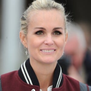 Laeticia Hallyday - Remise du Prix Eiffel Sunday Challenge Mairie de Paris - Longines Paris Eiffel Jumping à la plaine de Jeux de Bagatelle à Paris le 3 juillet 2016. © Pierre Perusseau / Bestimage