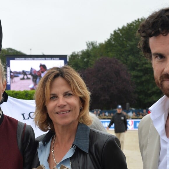 Laeticia Hallyday, Virginie Coupérie-Eiffel et Mathias Vicherat - Remise du prix Eiffel Sunday Challenge présenté par la Mairie de Paris lors du Longines Paris Eiffel Jumping à la plaine de Jeux de Bagatelle à Paris, le 3 juillet 2016. © Borde-Veeren/Bestimage