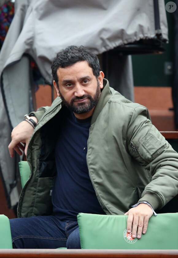 Cyril Hanouna - People dans les tribunes lors du Tournoi de Roland-Garros (les Internationaux de France de tennis) à Paris, le 29 mai 2016. © Dominique Jacovides/Bestimage