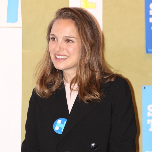 Natalie Portman enceinte soutient Hillary Clinton lors de sa campagne à Ardmore en Pennsylvanie, le 10 octobre 2016.