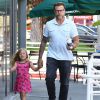 Exclusif -Dean McDermott à la sortie d'un Starbucks avec sa fille Hattie à Studio City, le 21 septembre 2016