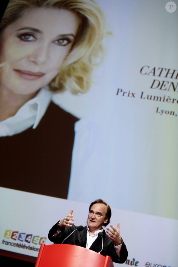 Quentin Tarantino lors de la remise du Prix Lumière 2016 à Catherine Deneuve durant le 8ème Festival Lumière à Lyon, le 14 octobre 2016