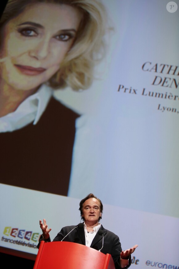 Quentin Tarantino lors de la remise du Prix Lumière 2016 à Catherine Deneuve durant le 8ème Festival Lumière à Lyon, le 14 octobre 2016