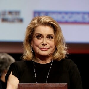 Catherine Deneuve lors de la remise du Prix Lumière 2016 durant le 8ème Festival Lumière à Lyon, le 14 octobre 2016