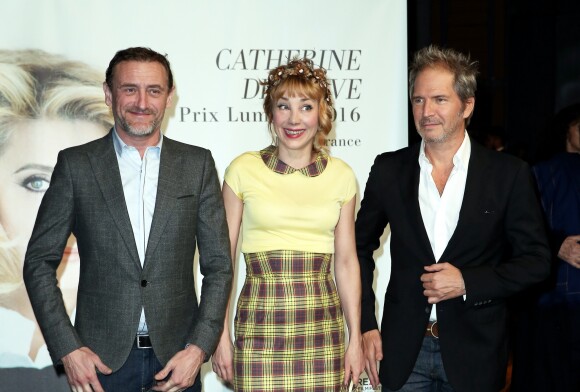 Jean-Paul Rouve, Julie Depardieu et Christopher Thompson devant le photocall de la cérémonie du Prix Lumière lors du 8ème Festival Lumière à Lyon, le 14 octobre 2016