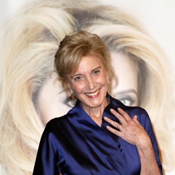 Marisa Paredes devant le photocall de la cérémonie du Prix Lumière lors du 8ème Festival Lumière à Lyon, le 14 octobre 2016