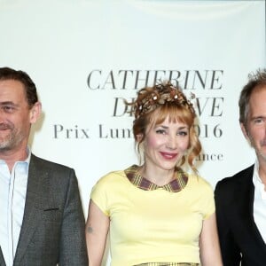 Jean-Paul Rouve, Julie Depardieu et Christopher Thompson devant le photocall de la cérémonie du Prix Lumière lors du 8ème Festival Lumière à Lyon, le 14 octobre 2016