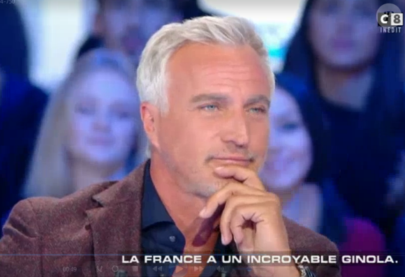 David Ginola remercie M.Pokora de l'avoir sauvé dans l'émission de C8 "Salut les terriens" le 15 octobre 2016.