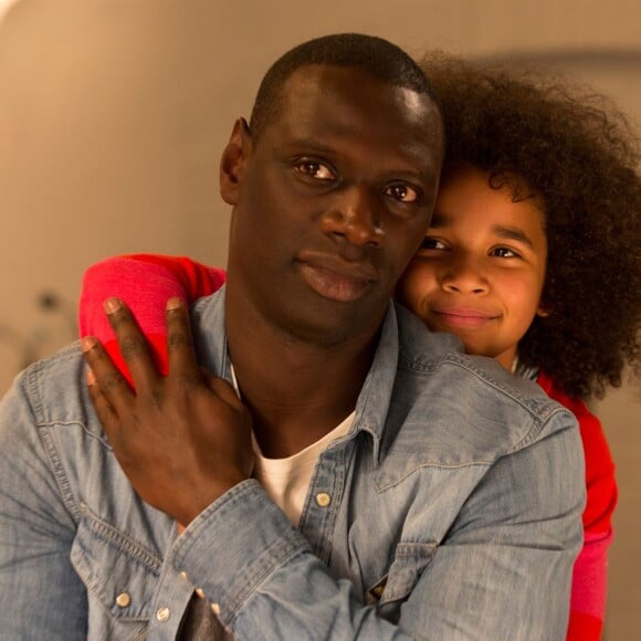 Omar Sy et Gloria Colston dans Demain tout commence.