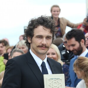 James Franco (habillé en Dior Homme)- Inauguration de la cabine de James Franco sur les planches au 42ème Festival du Film Américain de Deauville le 5 septembre 2016. © Denis Guignebourg / Bestimage