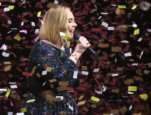 Adele à la Bridgestone Arena de Nashville, le dimanche 16 octobre 2016