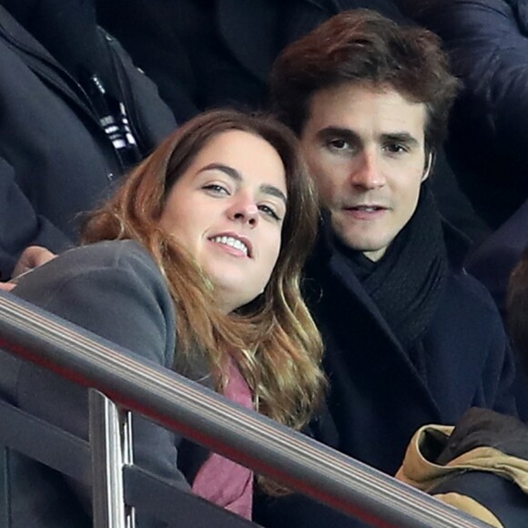 Anouchka Delon et son compagnon Julien Dereims - People au match de Ligue des champions Psg - Bale au Parc des Princes à Paris le 19 octobre 2016. © Cyril Moreau/Bestimage