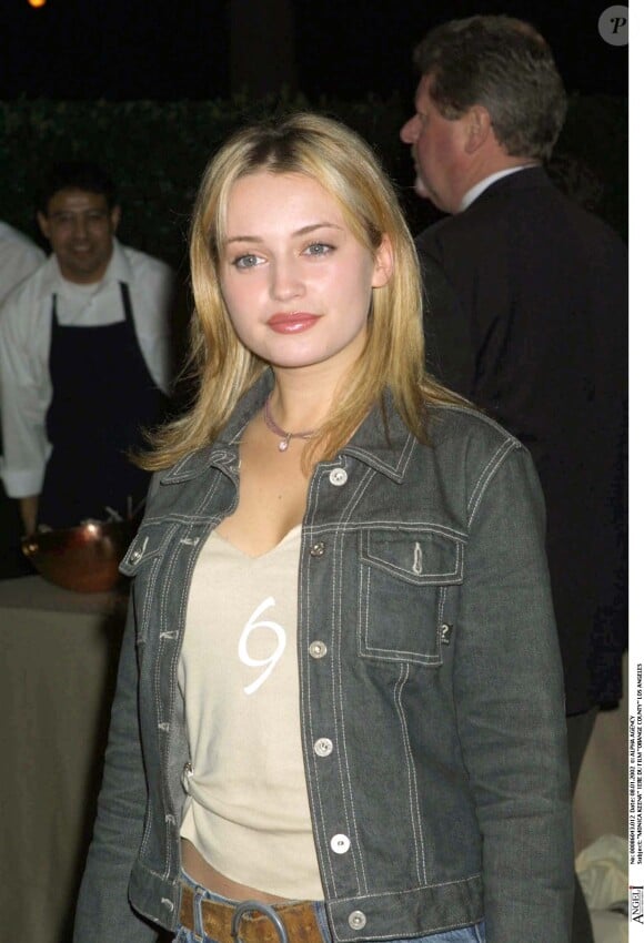 Monica Keena à Los Angeles le 8 janvier 2002.