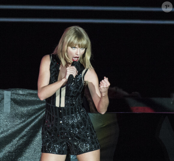 La chanteuse américaine Taylor Swift en concert à Austin, Texas, le 22 octobre 2016.