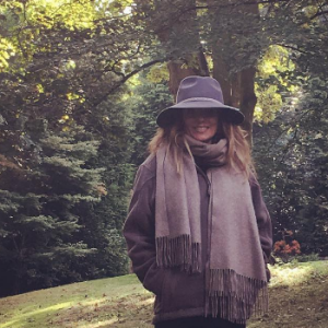 Geri Halliwell enceinte de son deuxième enfant, profite d'un week-end en famille à la campagne. Photo publiée sur Instagram à la fin du mois d'octobre 2016
